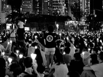 小談 紀實 攝影 之 香港 六四 25 週年 紀念 集會