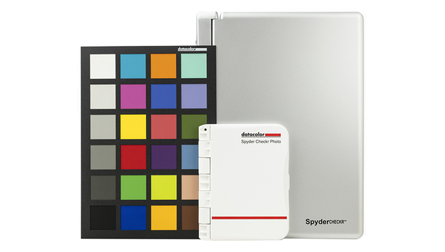 The Datacolor Spyder Checkr Photo mini color calibration card is on sale, the suggested price is about NT$ 3,800