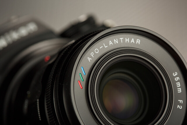 This lens is the second lens with the name of APO-LANTHAR on the Voigtlander Z mount, and the image quality and color reproduction are absolutely guaranteed.