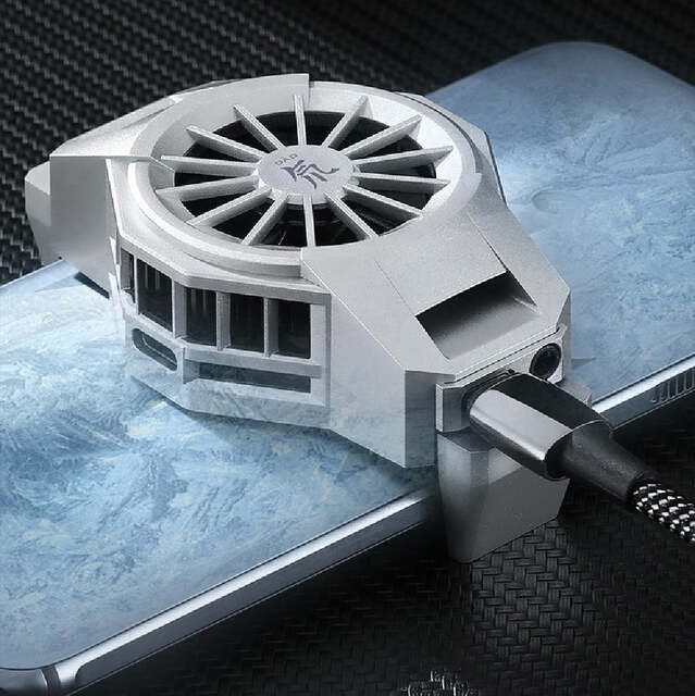 The mobile phone cooling fan GeeFreeze-Ultra is on sale, which can effectively reduce the heat of the mobile phone when problems occur. The suggested price is about NT$ 1,400