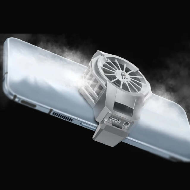 The mobile phone cooling fan GeeFreeze-Ultra is on sale, which can effectively reduce the heat of the mobile phone when problems occur. The suggested price is about NT$ 1,400