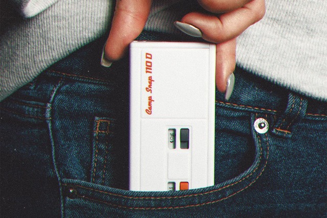 重現 1970 年代經典底片相機造型！Camp Snap 發表無螢幕數位相機 110D
