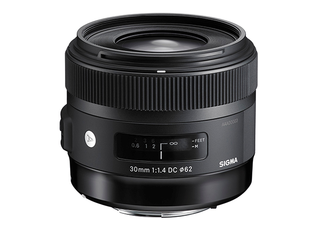 Sigma 新鏡發表30mm F1.4 大光圈，同場加映19mm、30mm、60mm F2.8 微