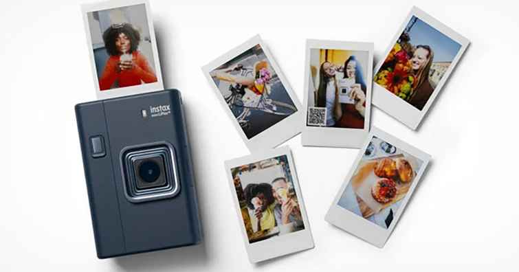 富士發表Instax mini LiPlay+ 馬上看相機：照片結合聲音與雙鏡頭的即時